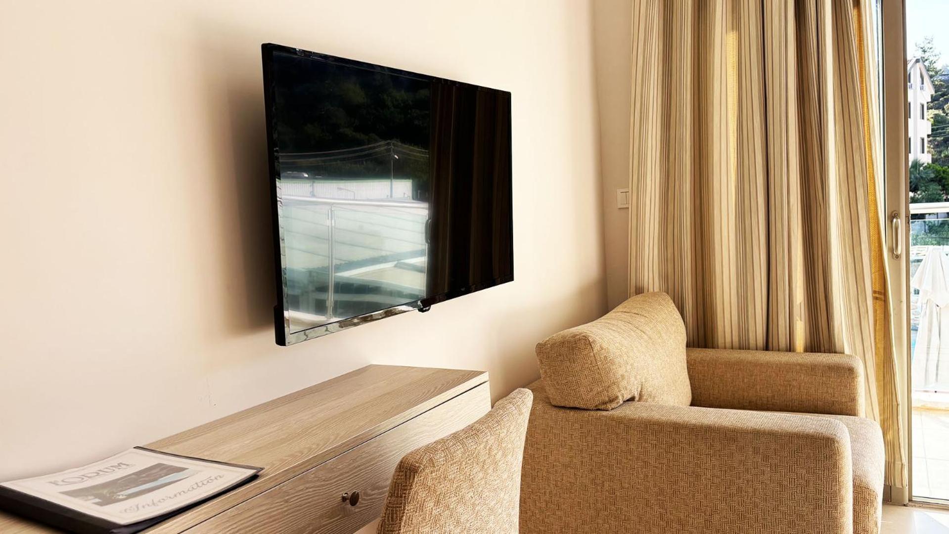 Forum Hotel 4*