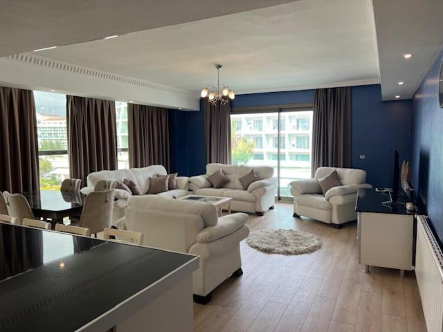 Forum Hotel 4*