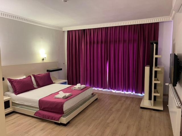 Forum Hotel 4*
